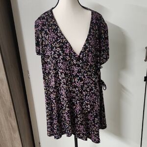 Torrid Wrap Around Purple Floral V-Neck Blouse 3x